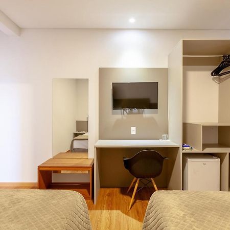 Tri Hotel Sao Joao Batista Bagian luar foto