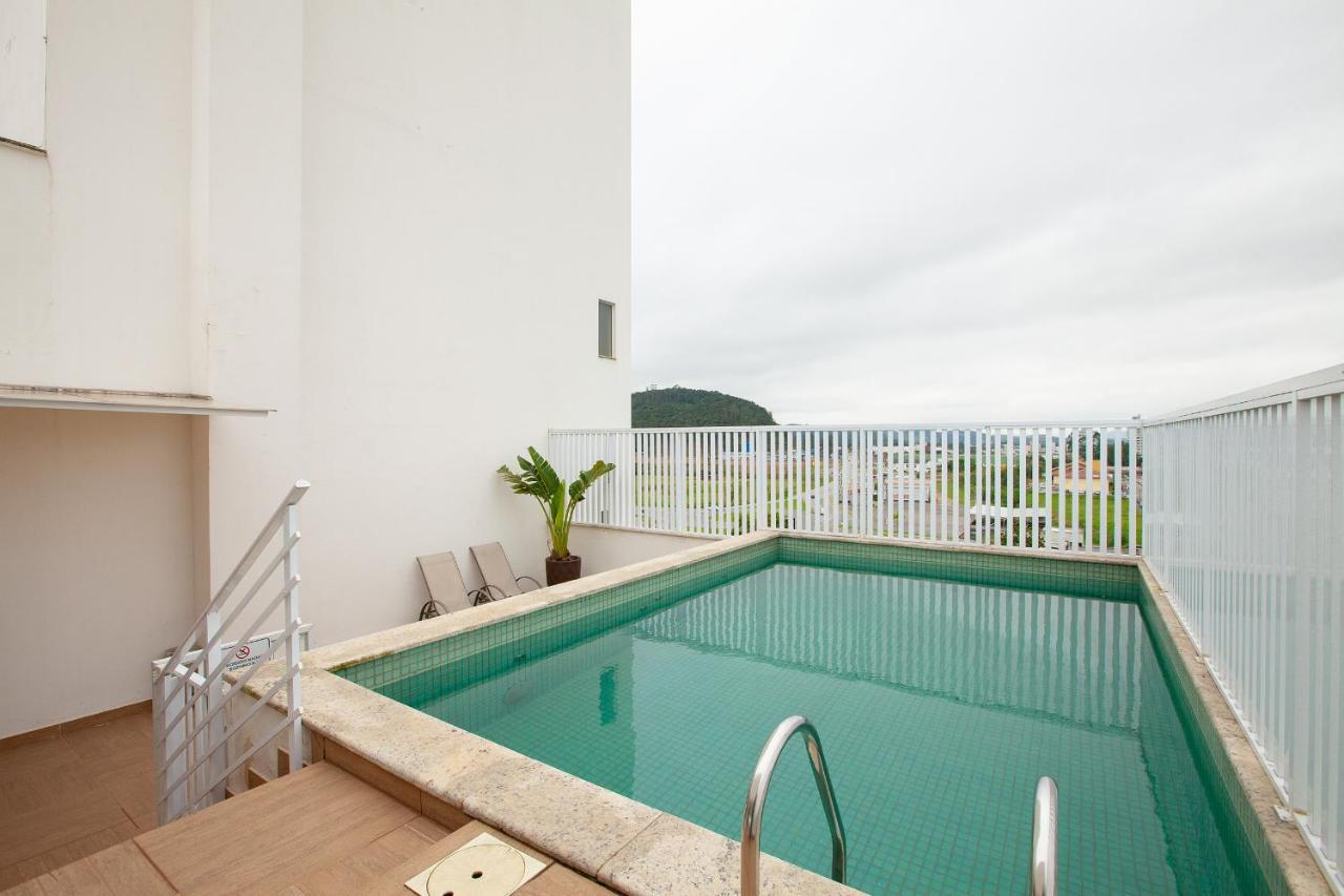 Tri Hotel Sao Joao Batista Bagian luar foto